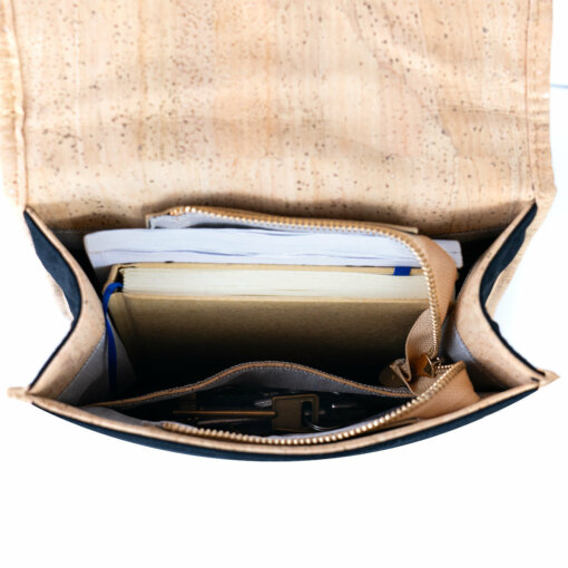 Petit sac à dos « Luzia » en liège et toile verte pour femme – Écologique, compact et tendance – Image 4